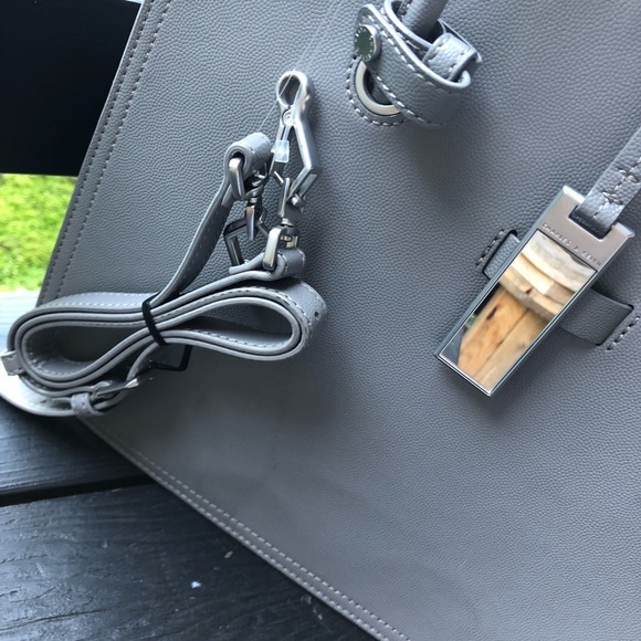 Charles and Keith Bag - Picture 3 of 8